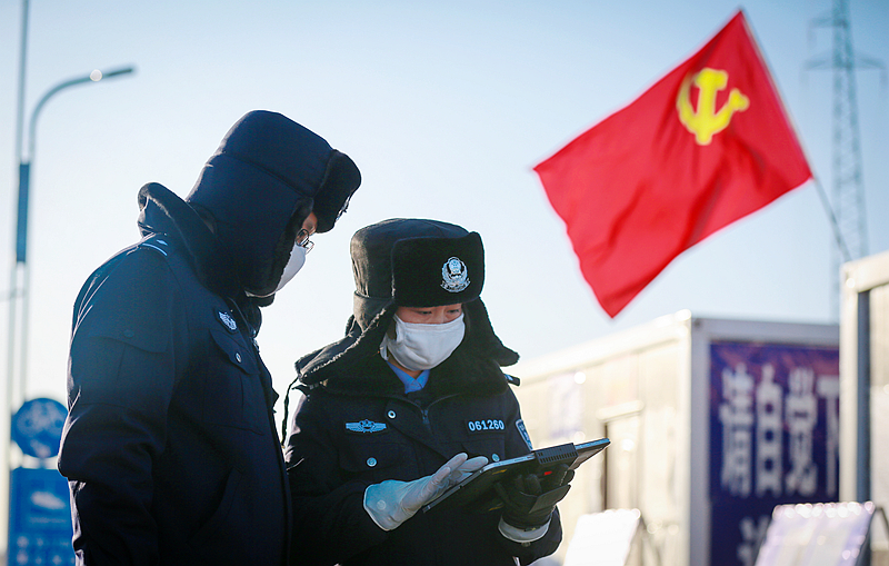 【甘肅全民戰(zhàn)“疫”】酒泉公安：堅(jiān)守防護(hù)一線 守望萬家燈火（組圖）