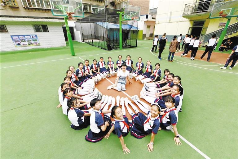 我們畢業(yè)啦！