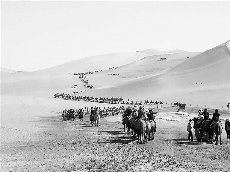 甘青大環(huán)線(xiàn) 不走回頭路體驗(yàn)大西北