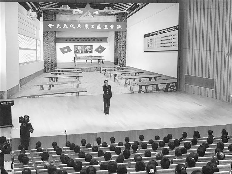 蘭州市開展“學黨史、頌黨恩、跟黨走”紅色文化進校園活動