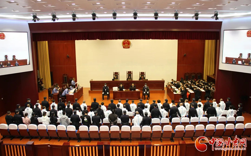 平?jīng)鍪嗅轻紖^(qū)法院公開(kāi)宣判一起36人電信詐騙及關(guān)聯(lián)犯罪案