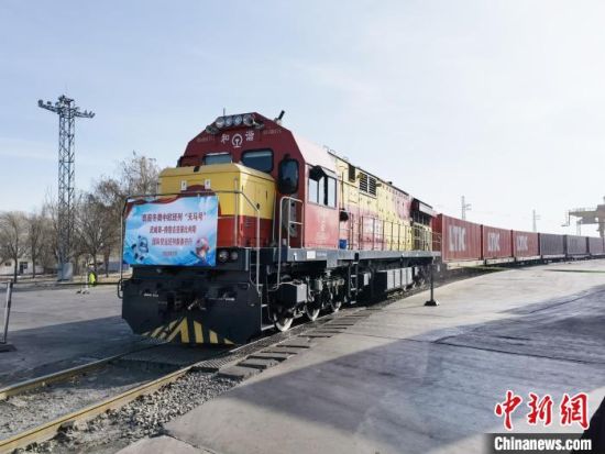 甘肅企業(yè)走出去“危中育新機” “借船出?！蓖貒H市場