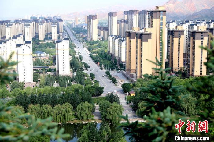 圖為樂都朝陽山片區(qū)?！⊙Φ?攝