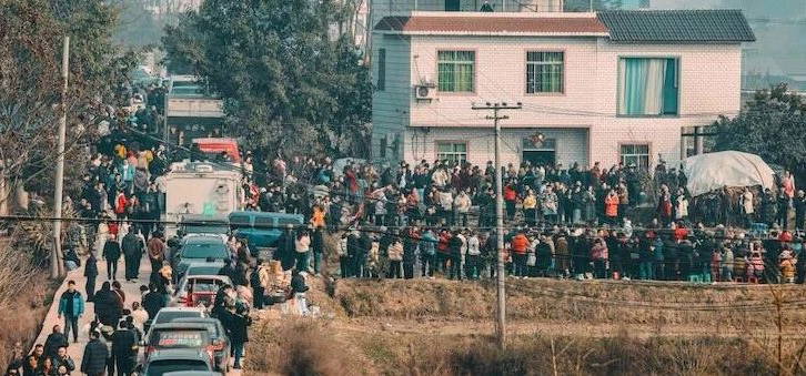 重慶“按豬宴”走紅后如何繼續(xù)突圍？