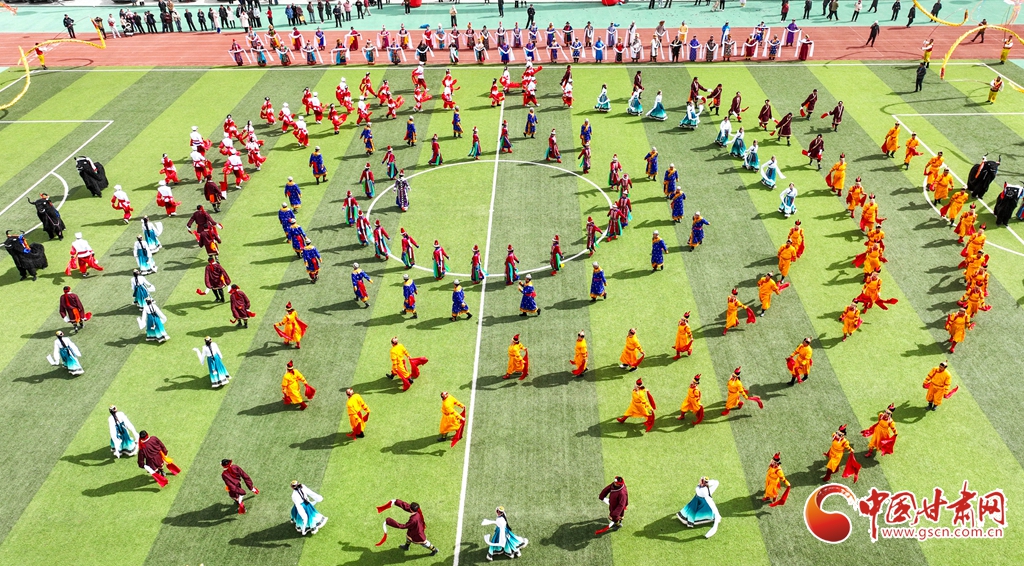 【網(wǎng)絡(luò)中國(guó)節(jié)·春節(jié)】肅南：“石榴花開(kāi)”多彩社火迎元宵